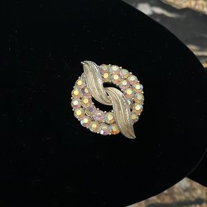 Coro aurora borealis circle brooch
